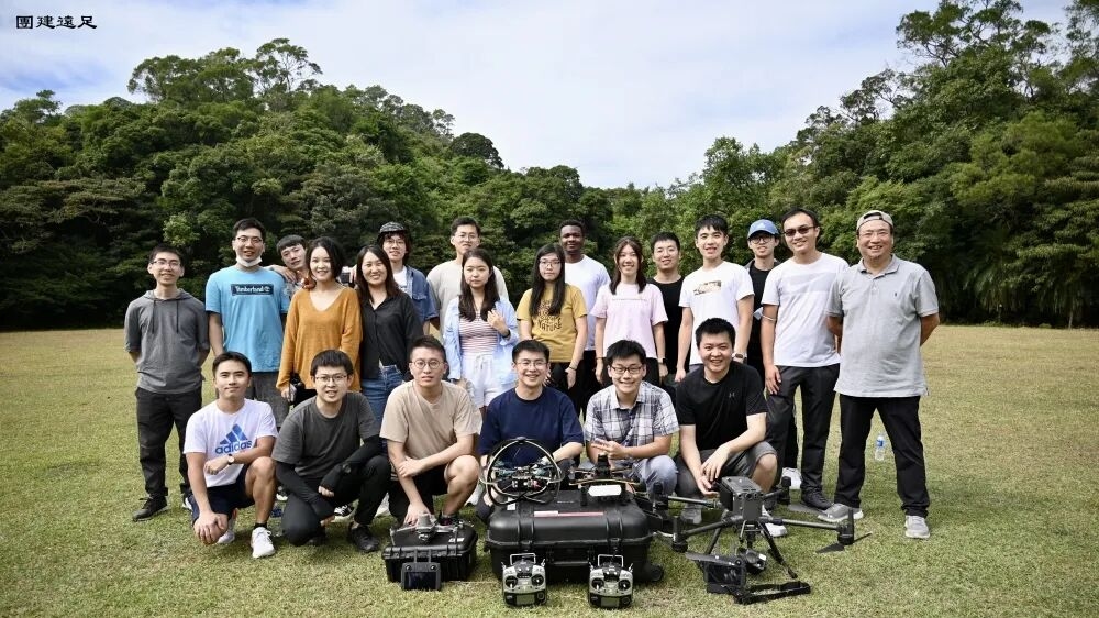 成果速遞 | 無人機:會飛的機器人,樓宇檢驗之新未來