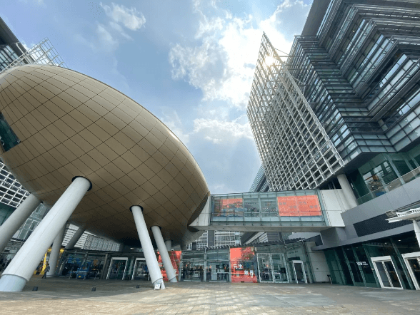 HKCLR携智能操作机械人方案 亮相2022世界人工智能大会!