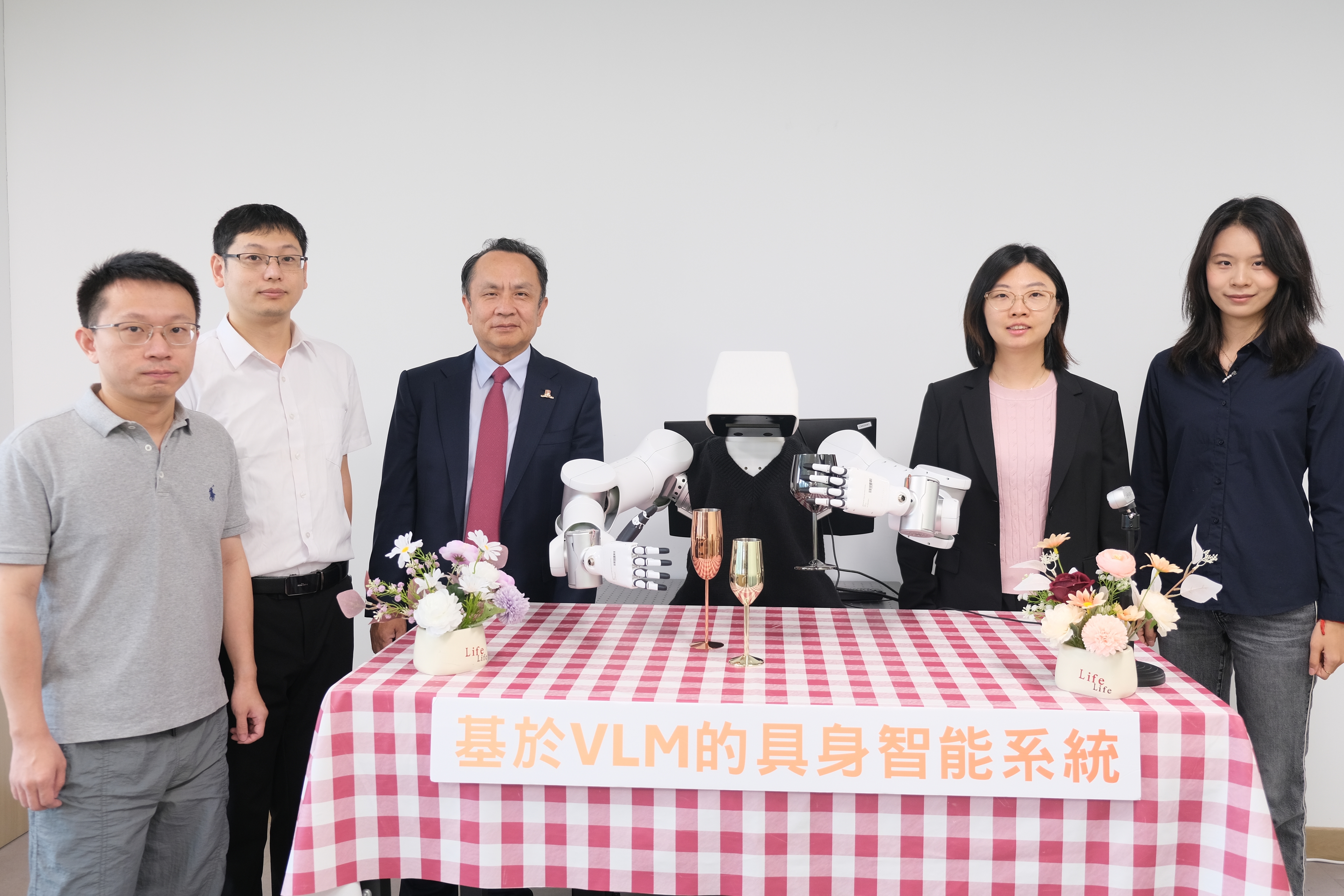 HKCLR研究成果登上Science Robotics